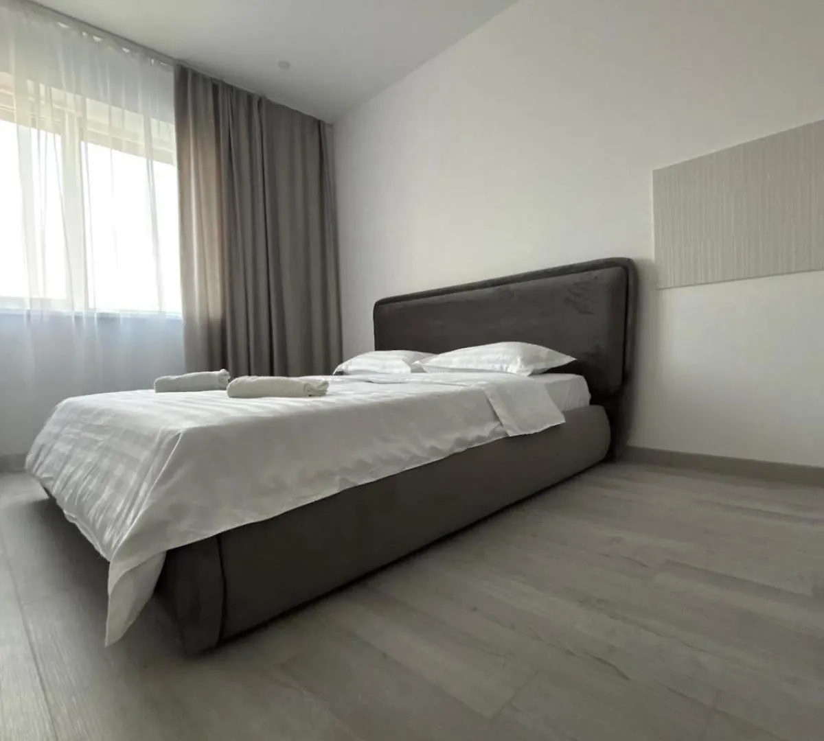 Miha Deluxe Rooms Bucharest Romania